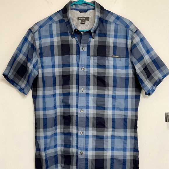 Eddie Bauer Men’s  Performance Blue Plaid Short Sleeve Button-Down Shirt Size M - Picture 1 of 8